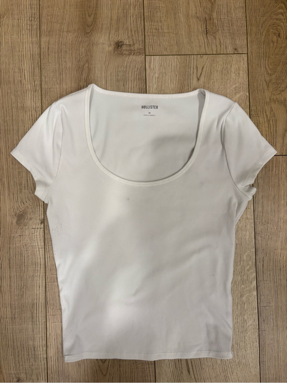 Hollister White Ribbed Scoop Neck Short Sleeve Top